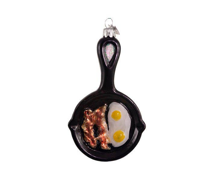 GLASS FRYING PAN ORNAMENT